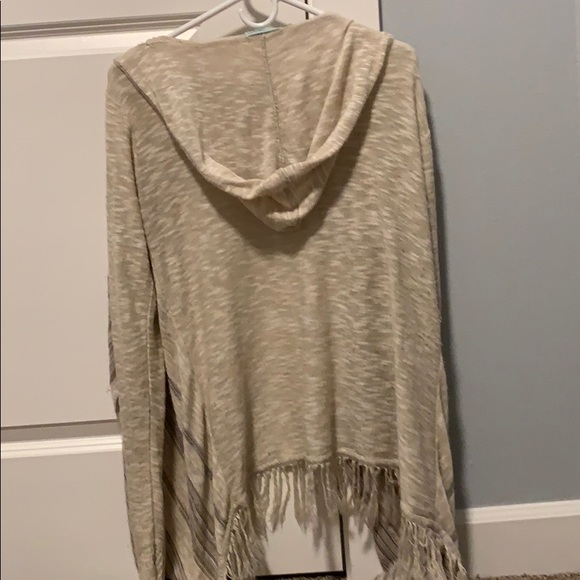 Cardigan - Picture 1 of 2